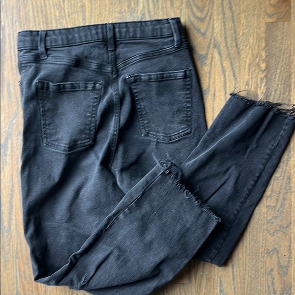 Women's Black Distressed Jeans - Picture 3 of 4